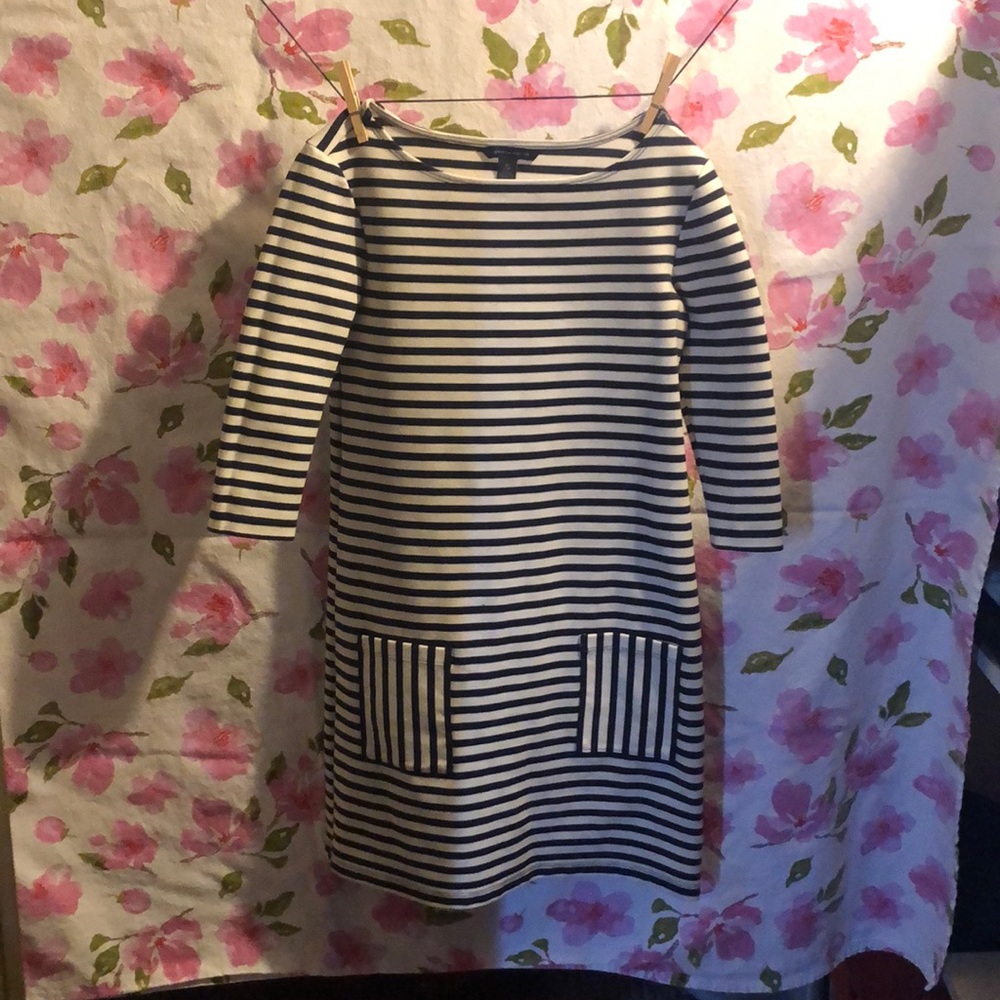 Navy blue and white dress with pockets